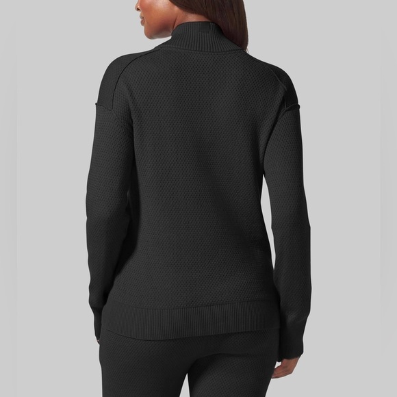 Tommy John Size Medium Black Loungewear Henley Sweater - Picture 13 of 13